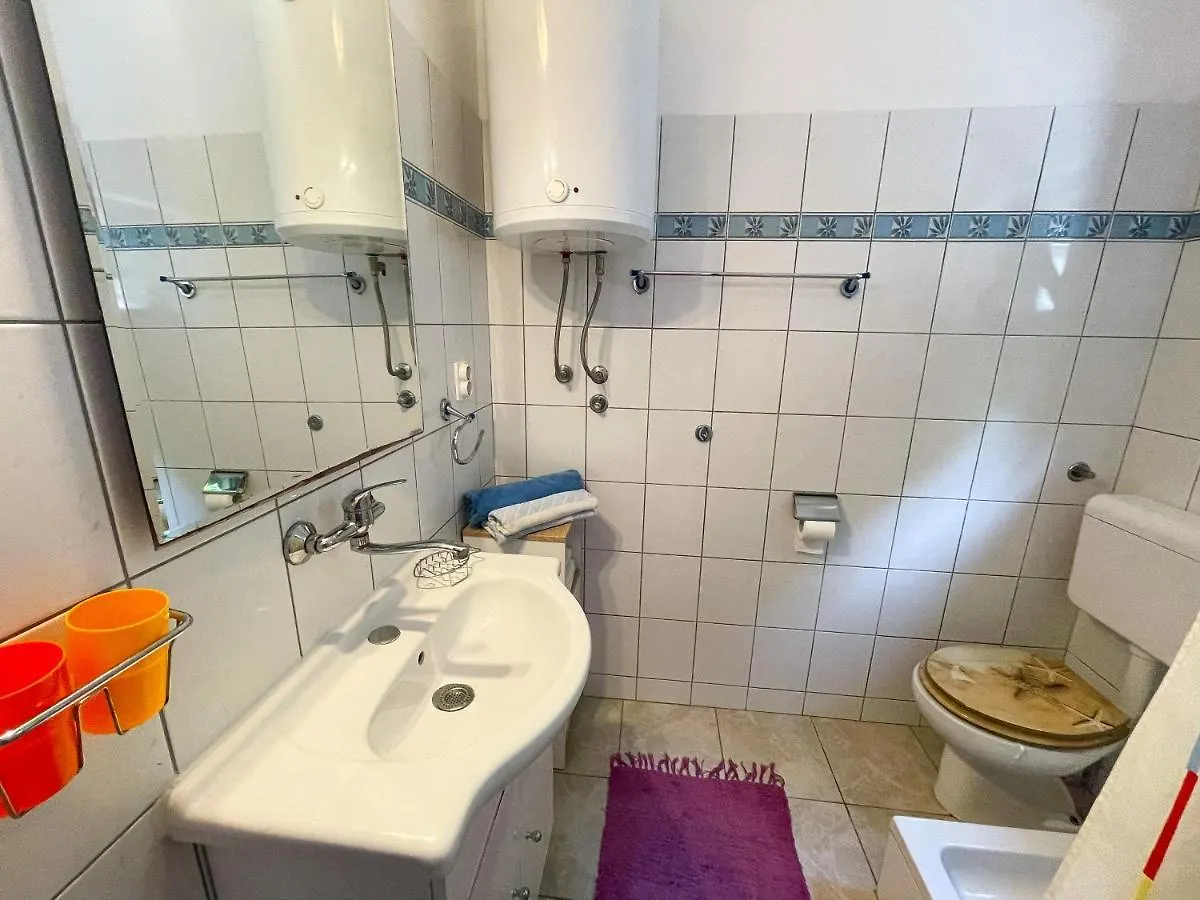 Apartment Apartmani Nadica Jadranovo